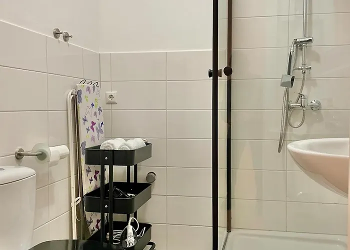 アパート For Up To 4 Persons, Free Wifi, In